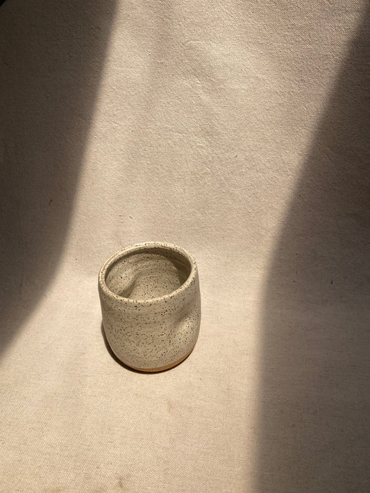 DOUBLE PINCH MUG - WHITE MATTE